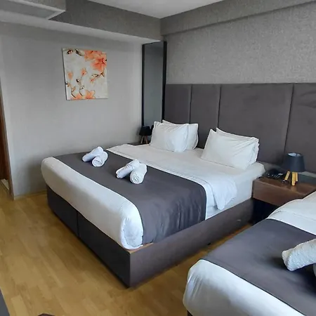Queen Palace Otel