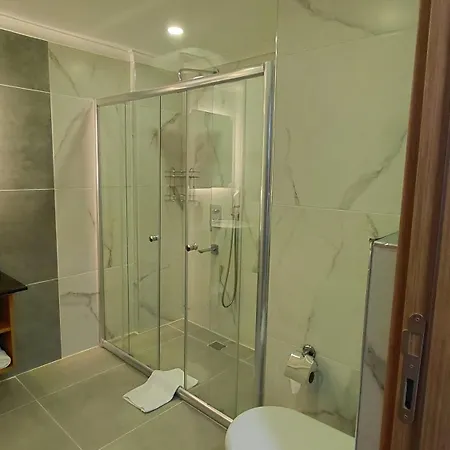 Otel Queen Palace 4*