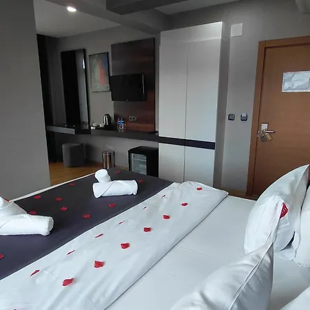 Otel Queen Palace Trabzon