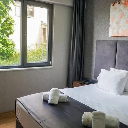 Otel Queen Palace Trabzon